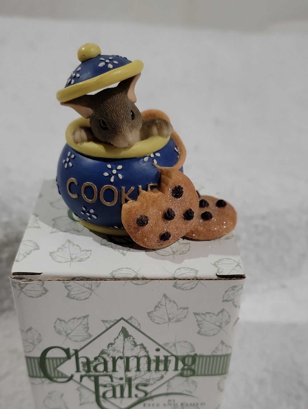 Charming Tails "Hi Cookie"Blue & Yellow Cookie Jar Mouse Figurine
